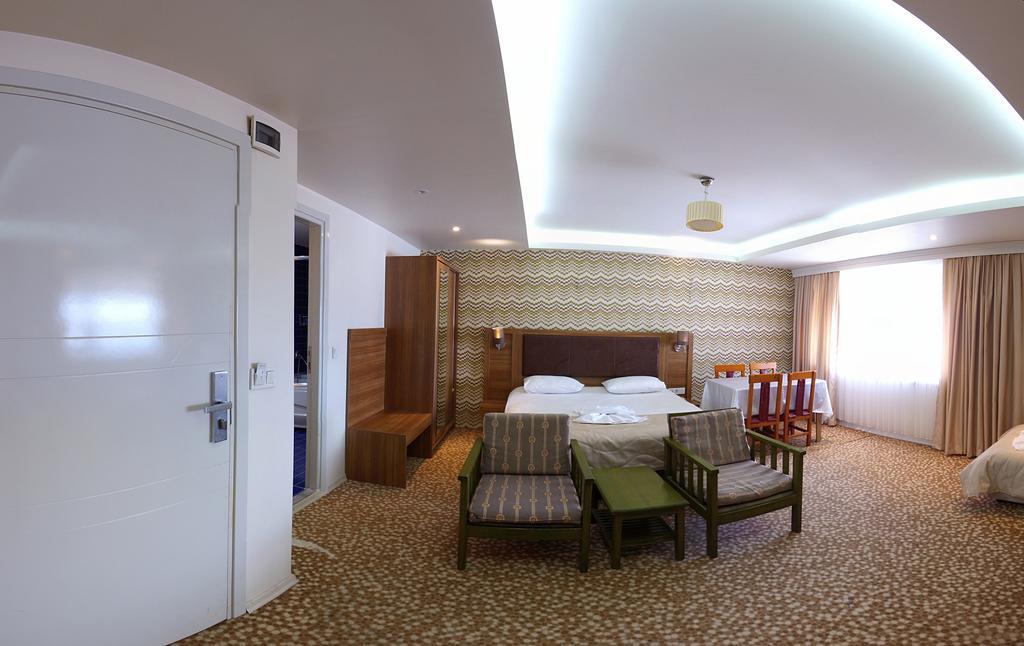 แกรนด์ แอส โฮเต็ล Hotel อิสตันบูล ภายนอก รูปภาพ